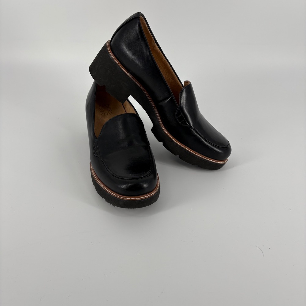 Naturalizer Black Leather Platform Loafers